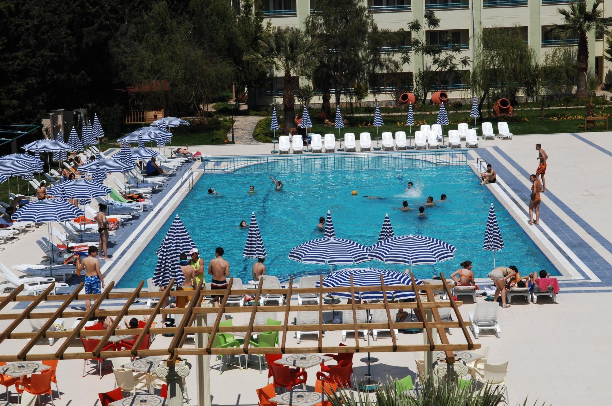 La Santa Maria Hotel 库萨达斯 外观 照片